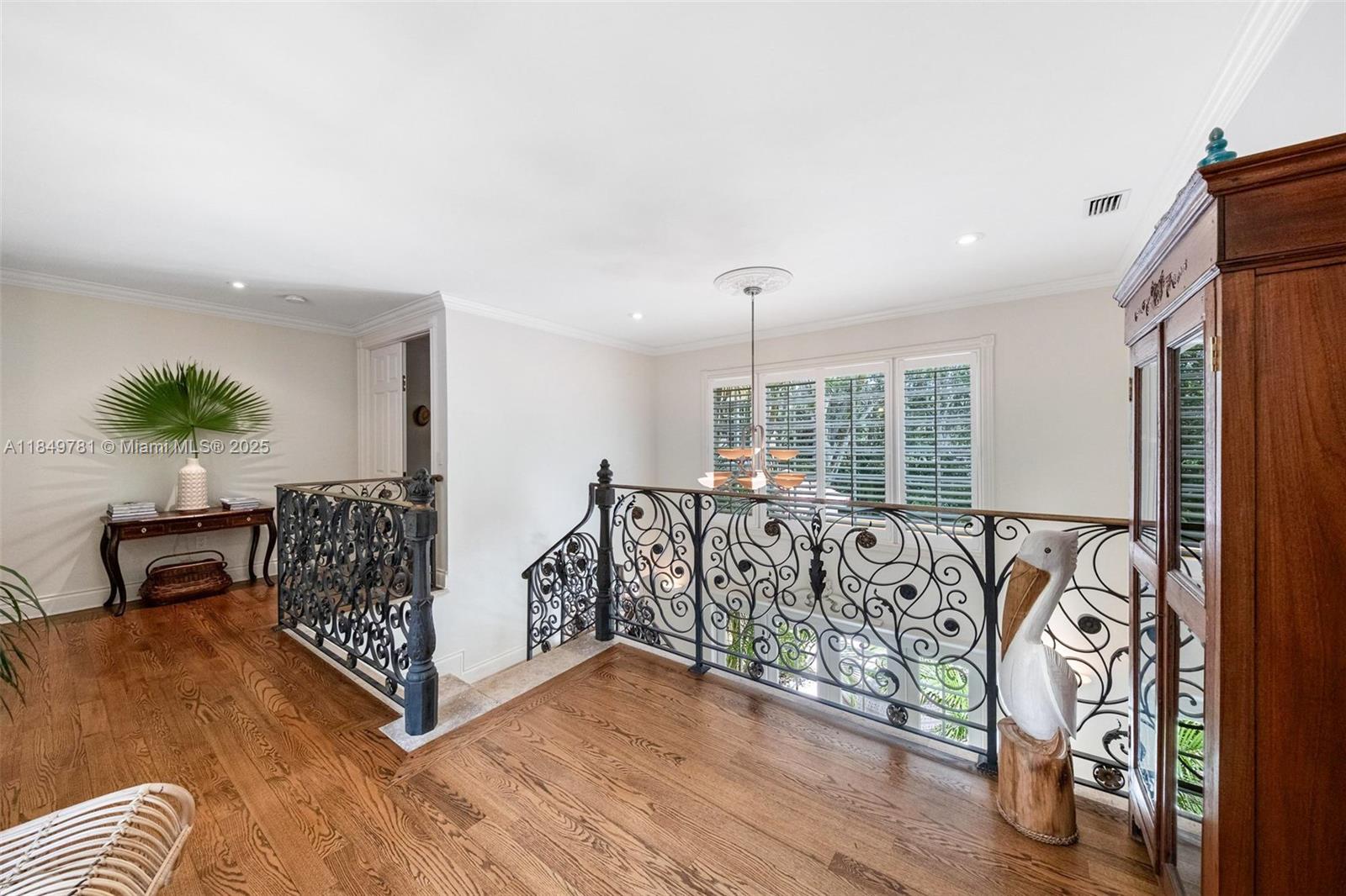 FAIRCHILD OAKS - Residential