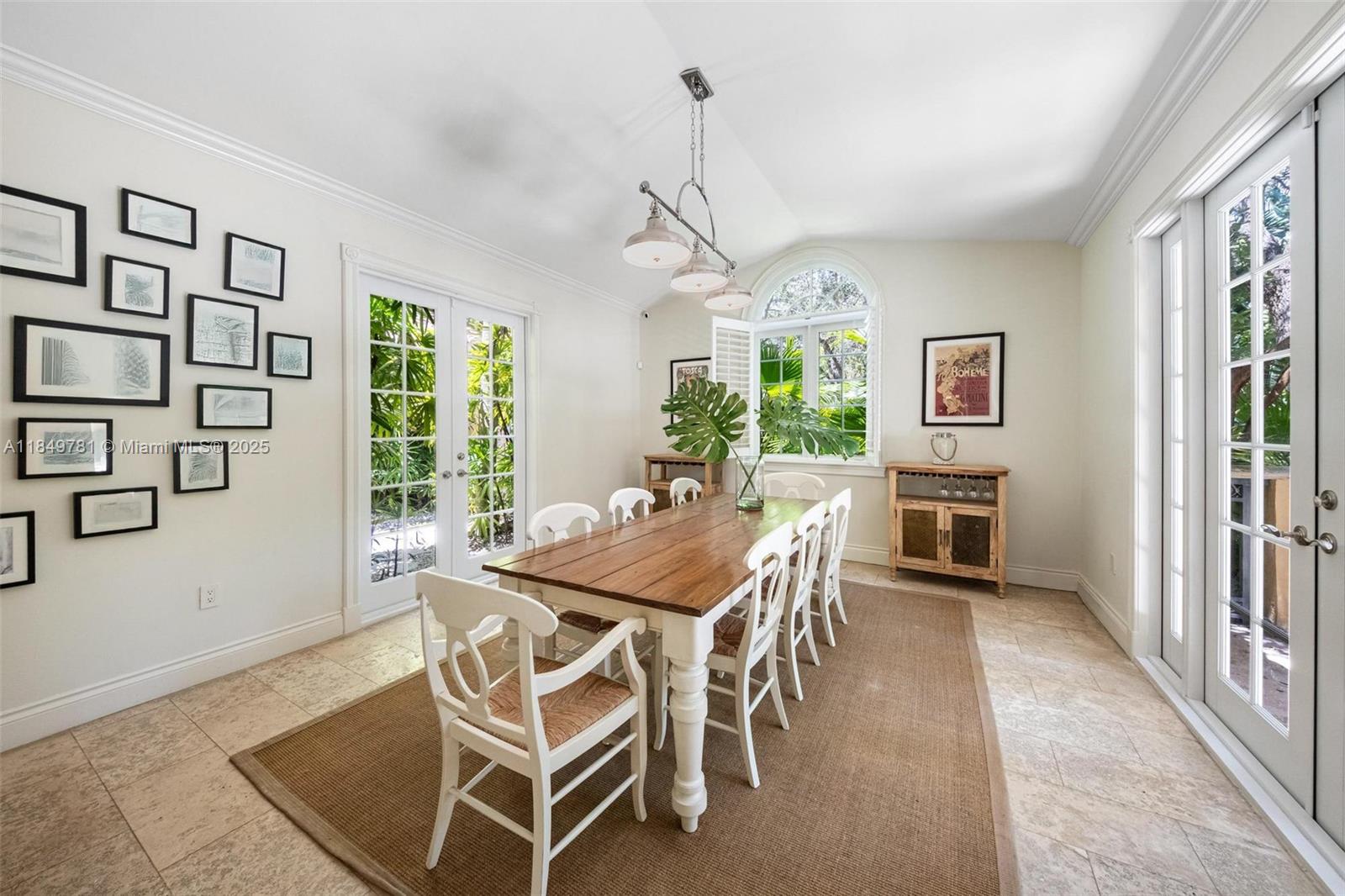 FAIRCHILD OAKS - Residential