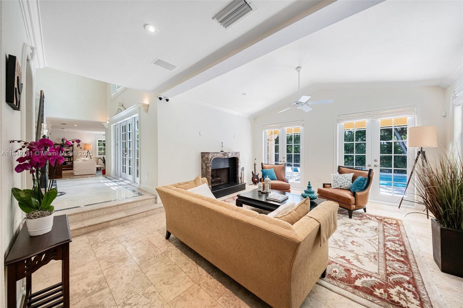 FAIRCHILD OAKS - Residential