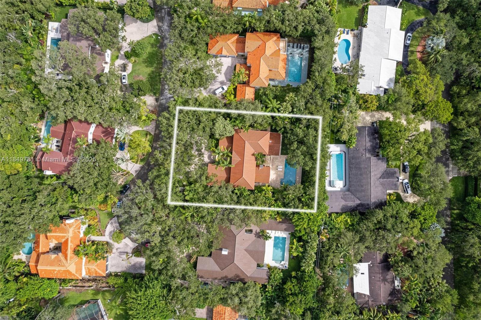 FAIRCHILD OAKS - Residential