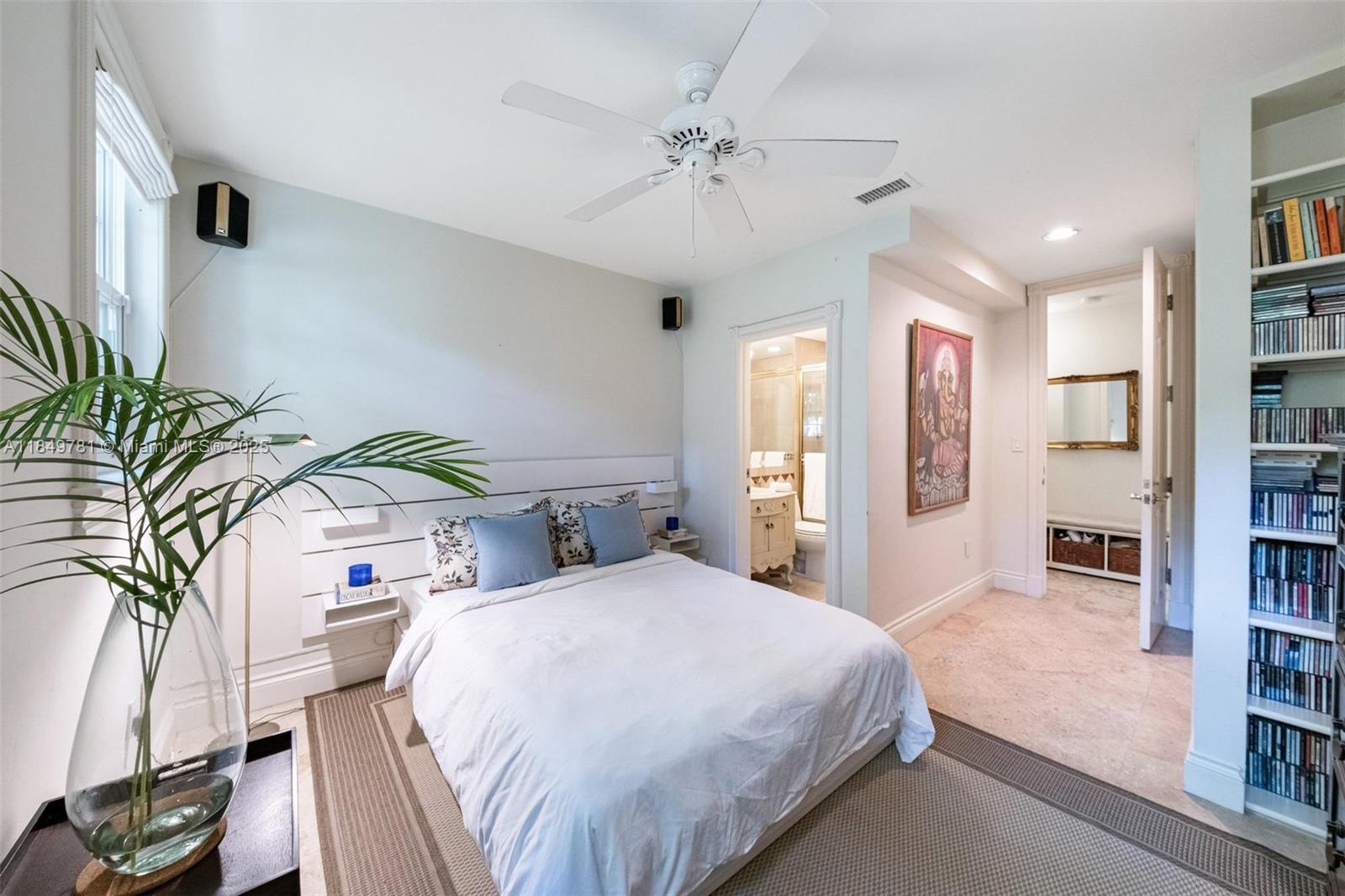 FAIRCHILD OAKS - Residential