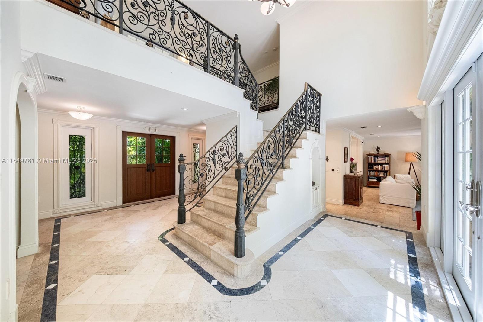 FAIRCHILD OAKS - Residential