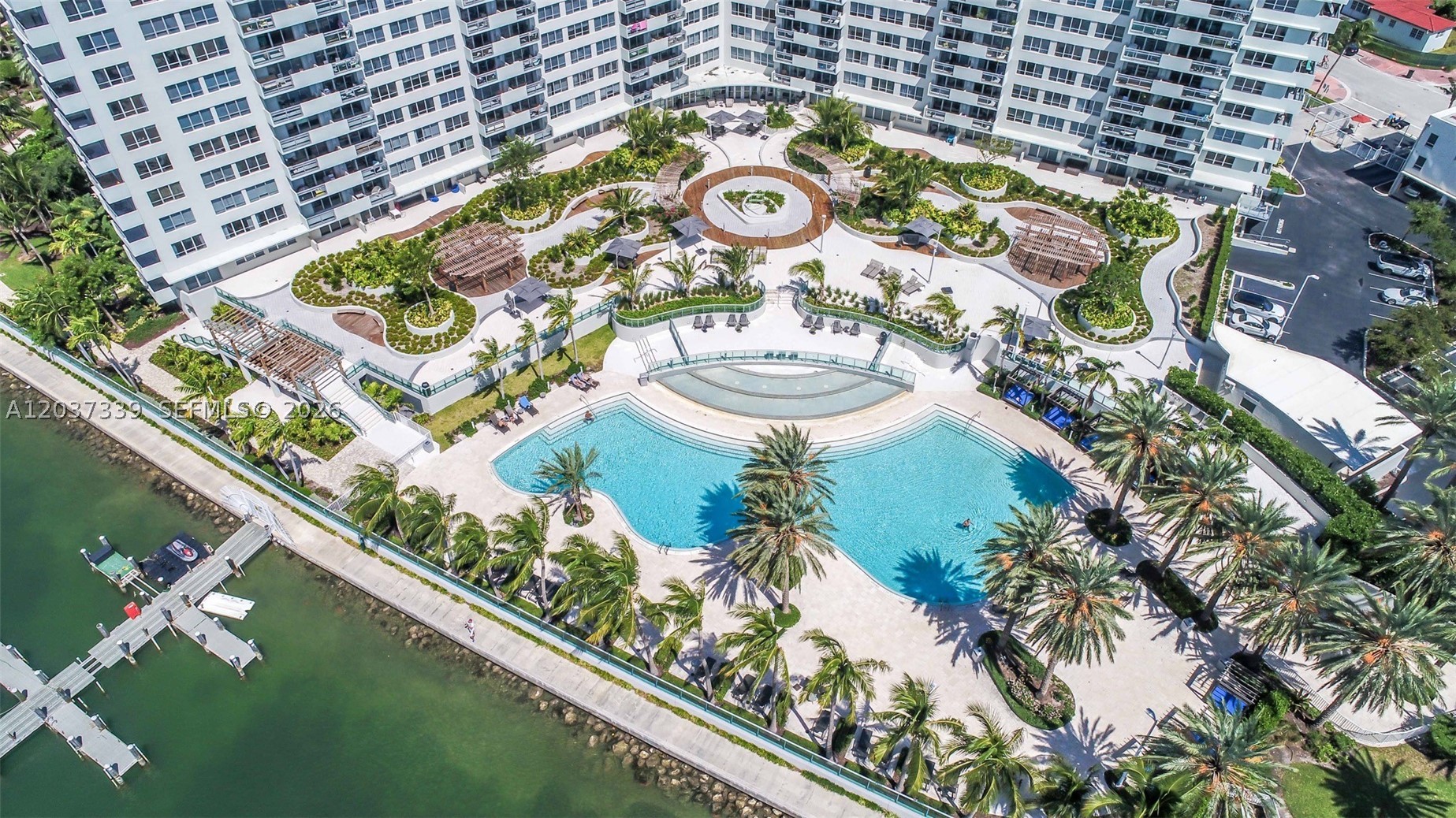1500 Bay Rd 338S