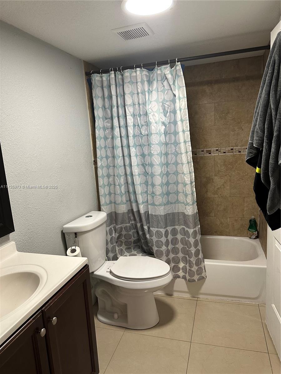 PALMETTO SPRINGS CONDO VI - Residential