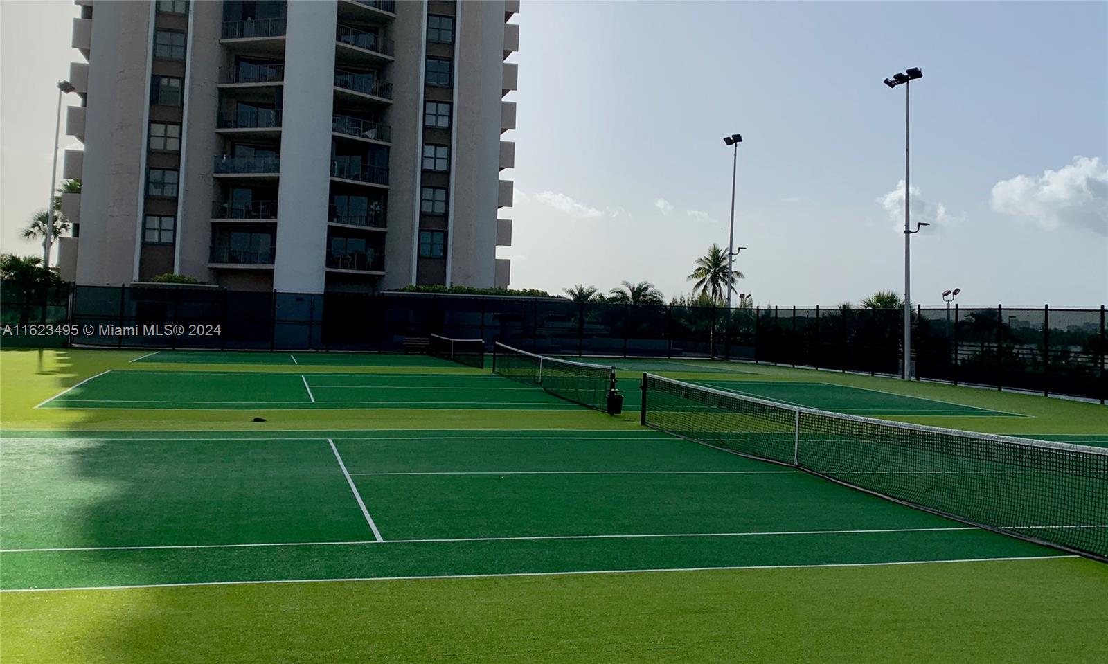 CRICKET CLUB CONDO - Residential