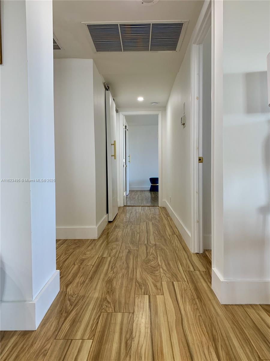 CRICKET CLUB CONDO - Residential