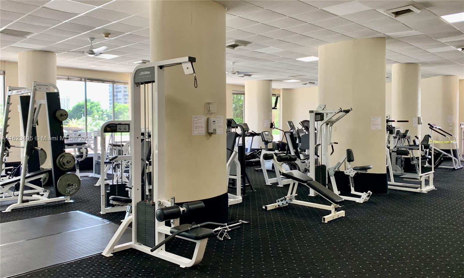 CRICKET CLUB CONDO - Residential