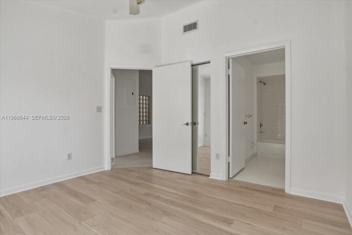 JASMINE AT THE HAMMOCKS 1 - Residential