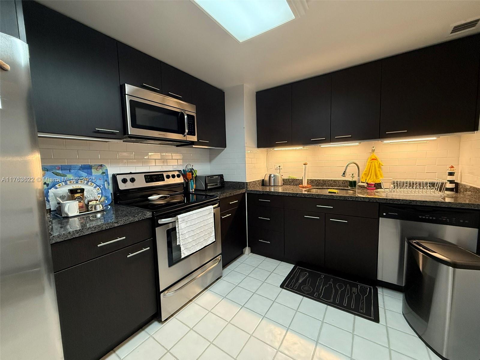 BRICKELL TOWNHOUSE CONDO - Residential