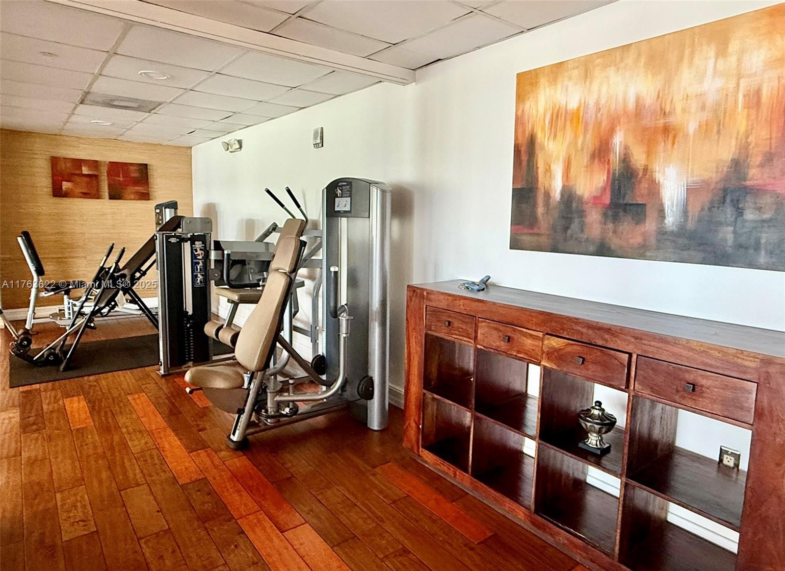 BRICKELL TOWNHOUSE CONDO - Residential