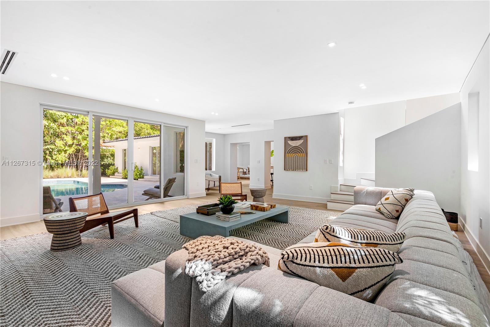 C GABLES RIVIERA SEC 12 - Residential