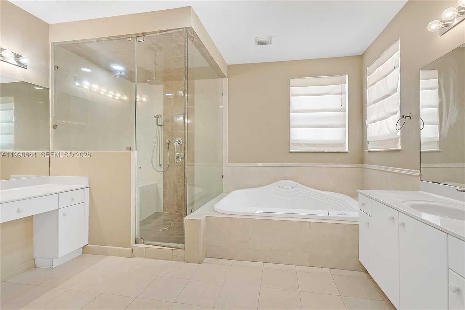 DORAL ISLES NORTH SEC ONE - Residential Lease