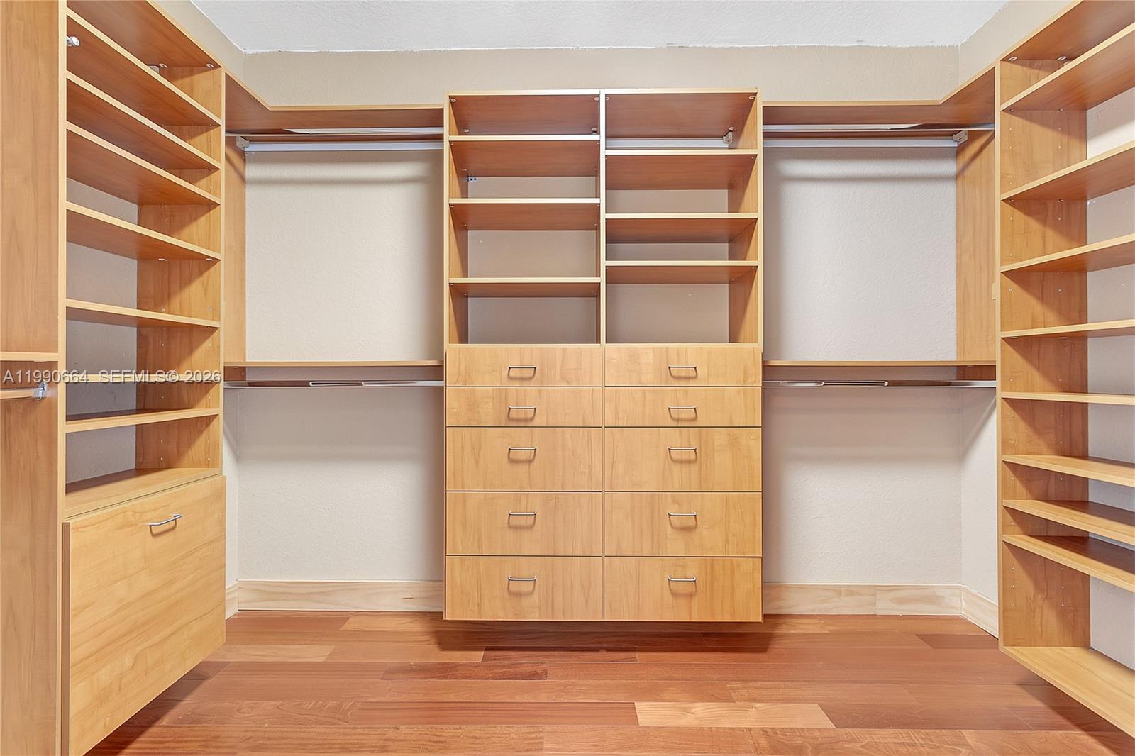 DORAL ISLES NORTH SEC ONE - Residential Lease