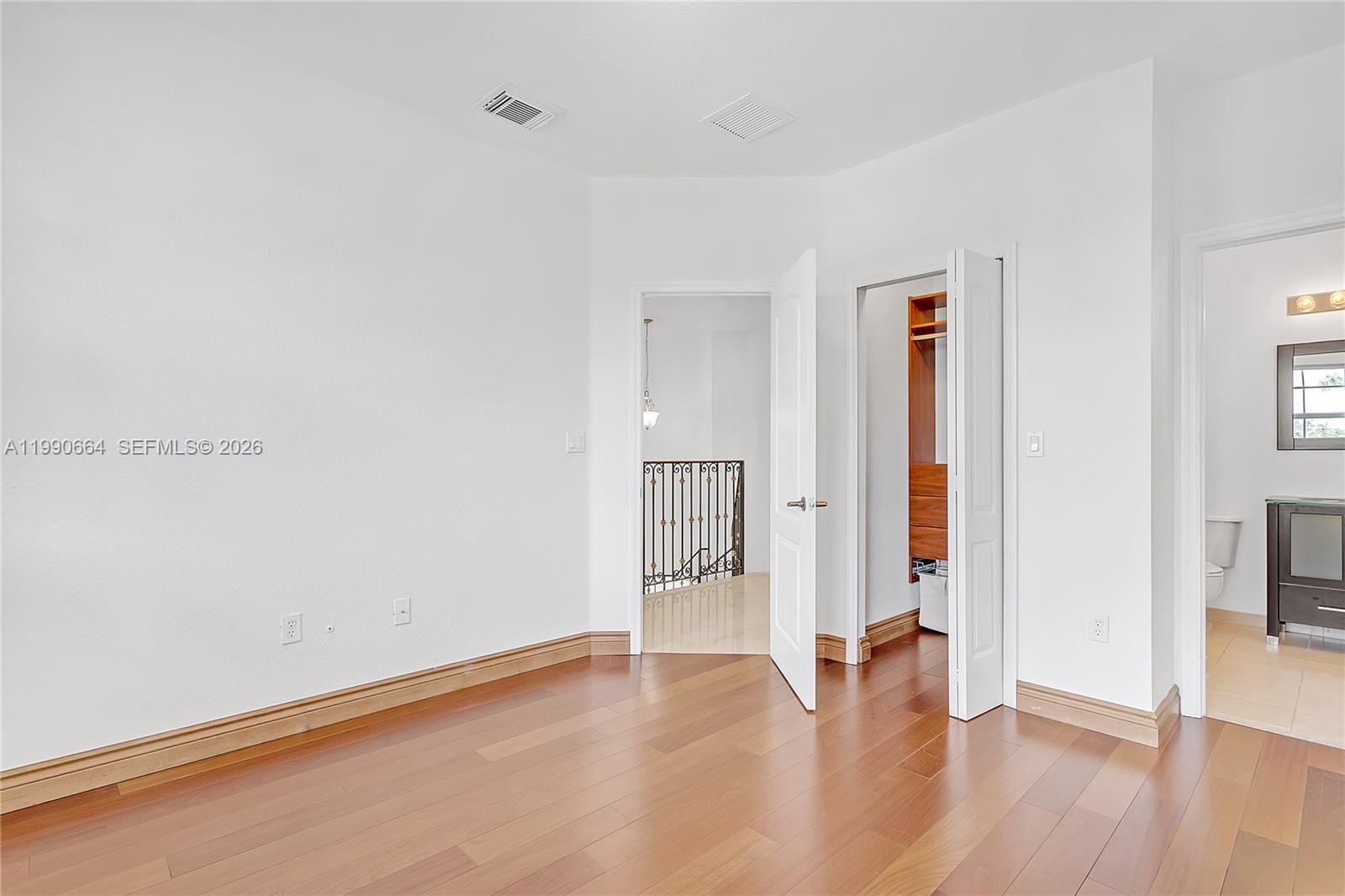 DORAL ISLES NORTH SEC ONE - Residential Lease