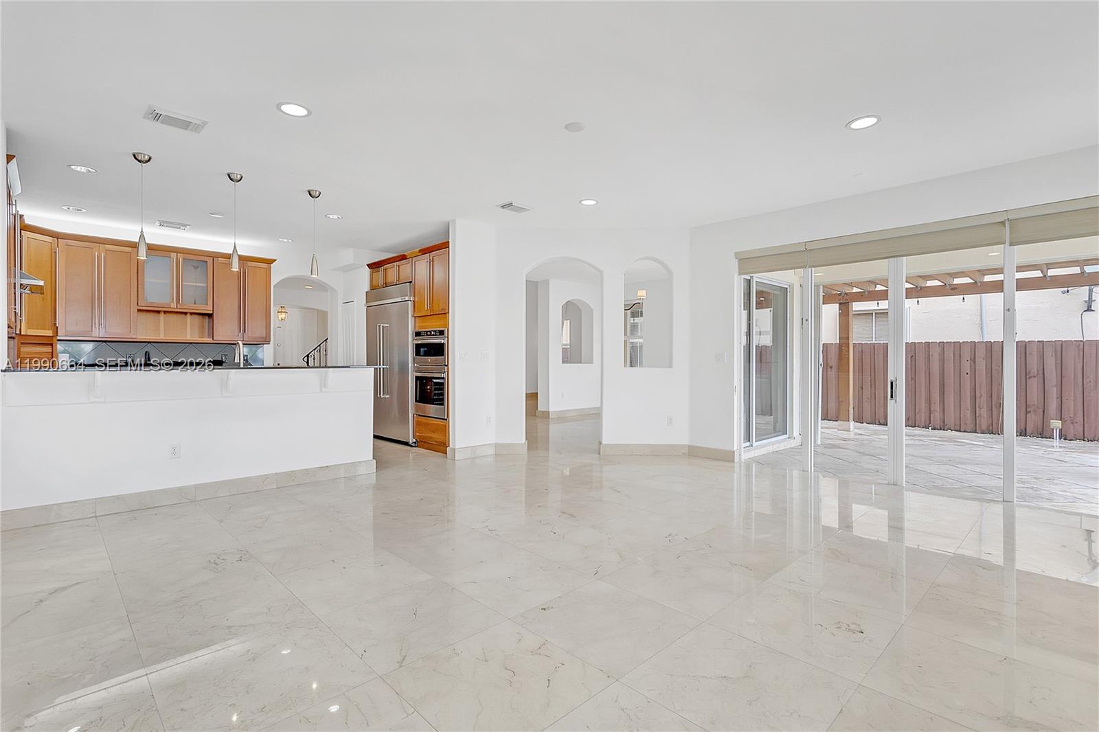 DORAL ISLES NORTH SEC ONE - Residential Lease