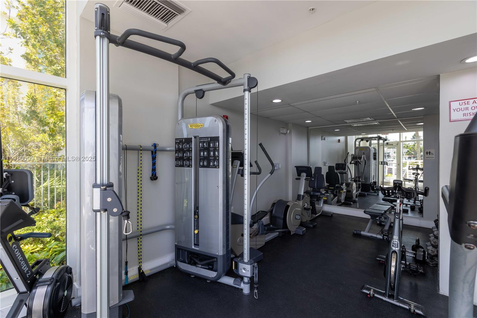 REGATTA AT INDIAN CREEK - Residential Lease