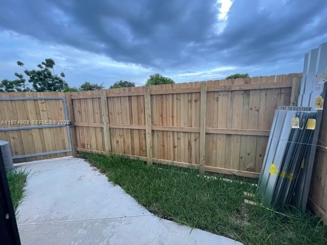 SOUTH KENDALL TOWNHOMES - Residential Lease