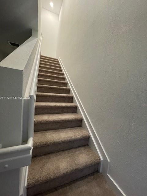 SOUTH KENDALL TOWNHOMES - Residential Lease