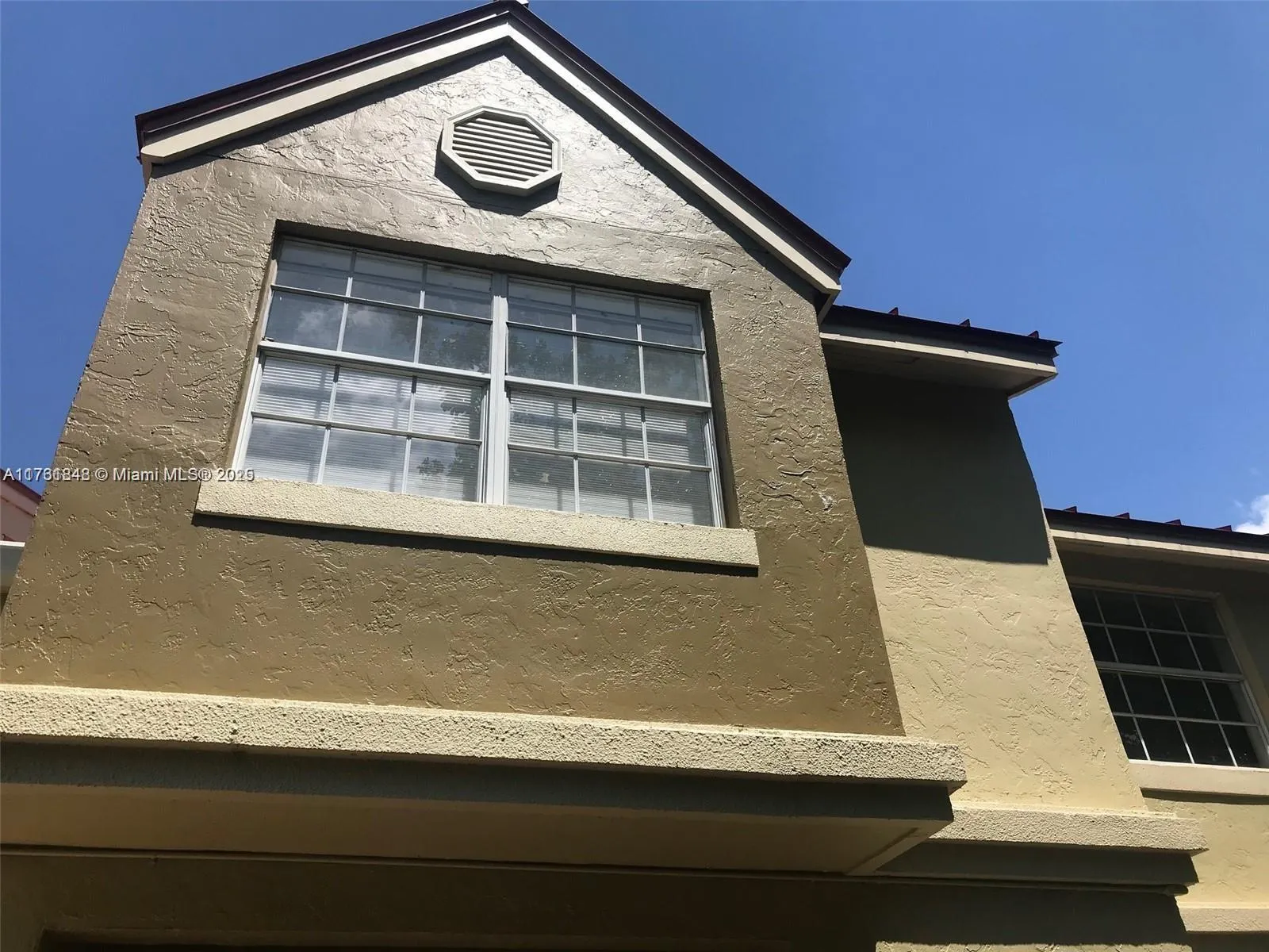 Hialeah, Florida 33015, United States, 1 Bedroom Bedrooms, ,1 BathroomBathrooms,Residential,Active,87254