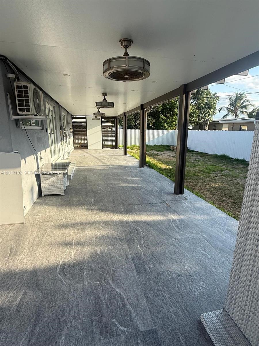 MYRTLE GROVE 1ST ADDN - Residential