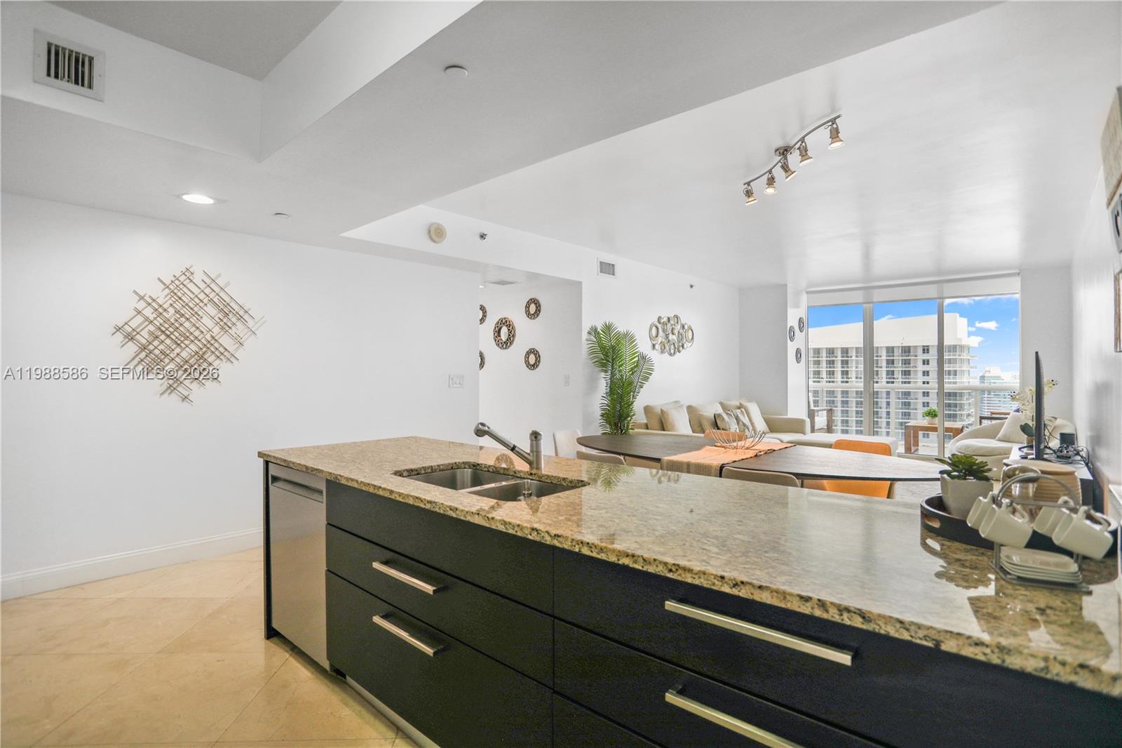 BEACH CLUB TWO CONDO - Residential Lease