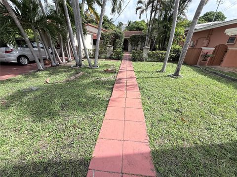 Photo of 9125 Byron Ave, Surfside, FL 33154 (MLS # A11916509)