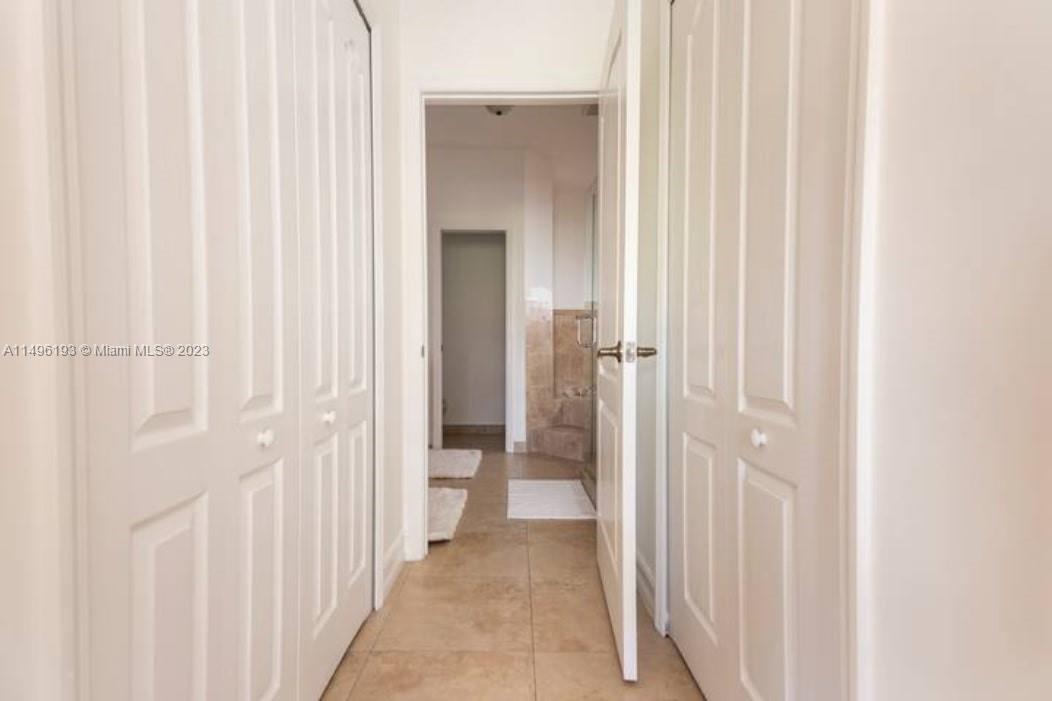 RIEUMONT ESTATES - Residential Lease