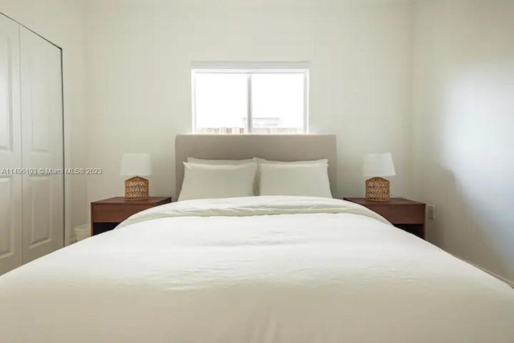 RIEUMONT ESTATES - Residential Lease