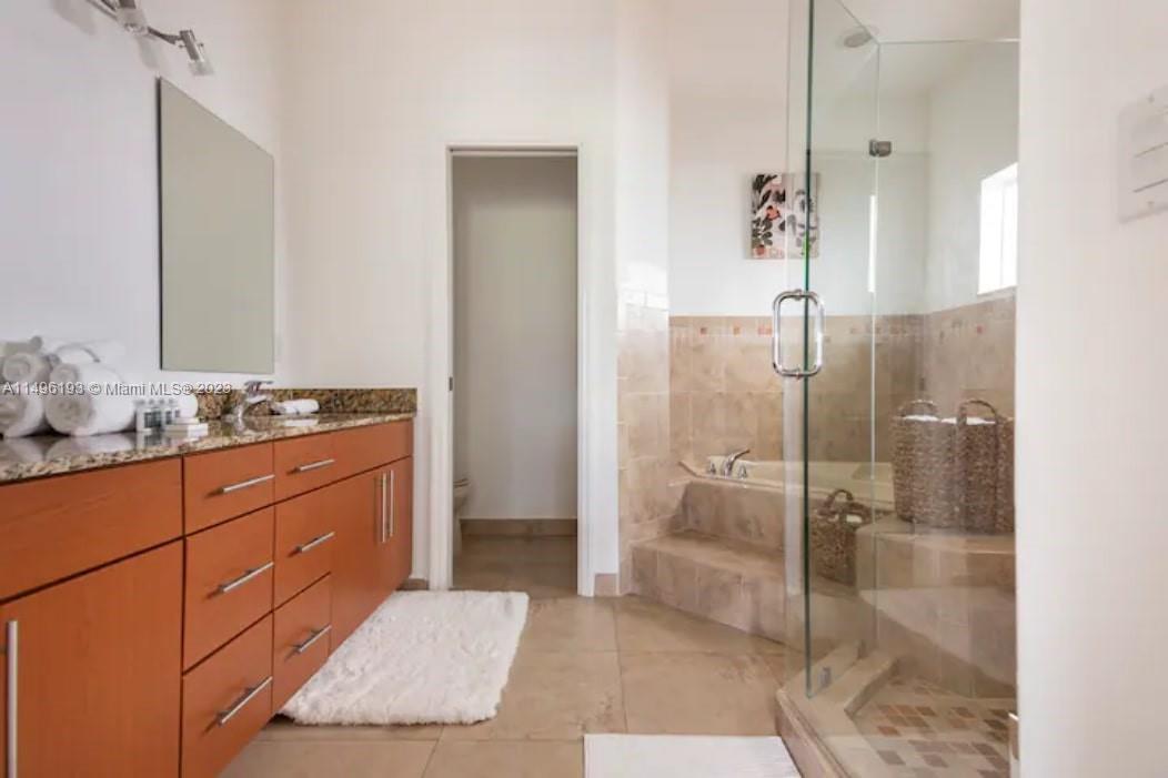 RIEUMONT ESTATES - Residential Lease