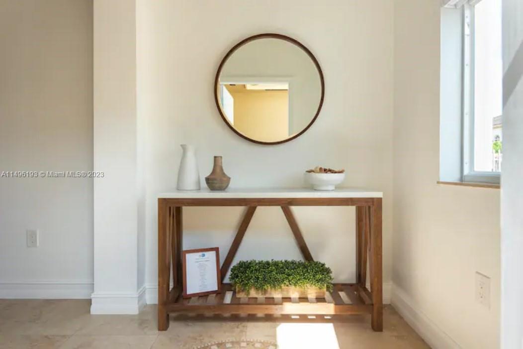 RIEUMONT ESTATES - Residential Lease
