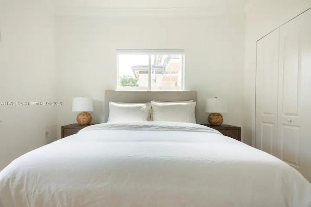 RIEUMONT ESTATES - Residential Lease