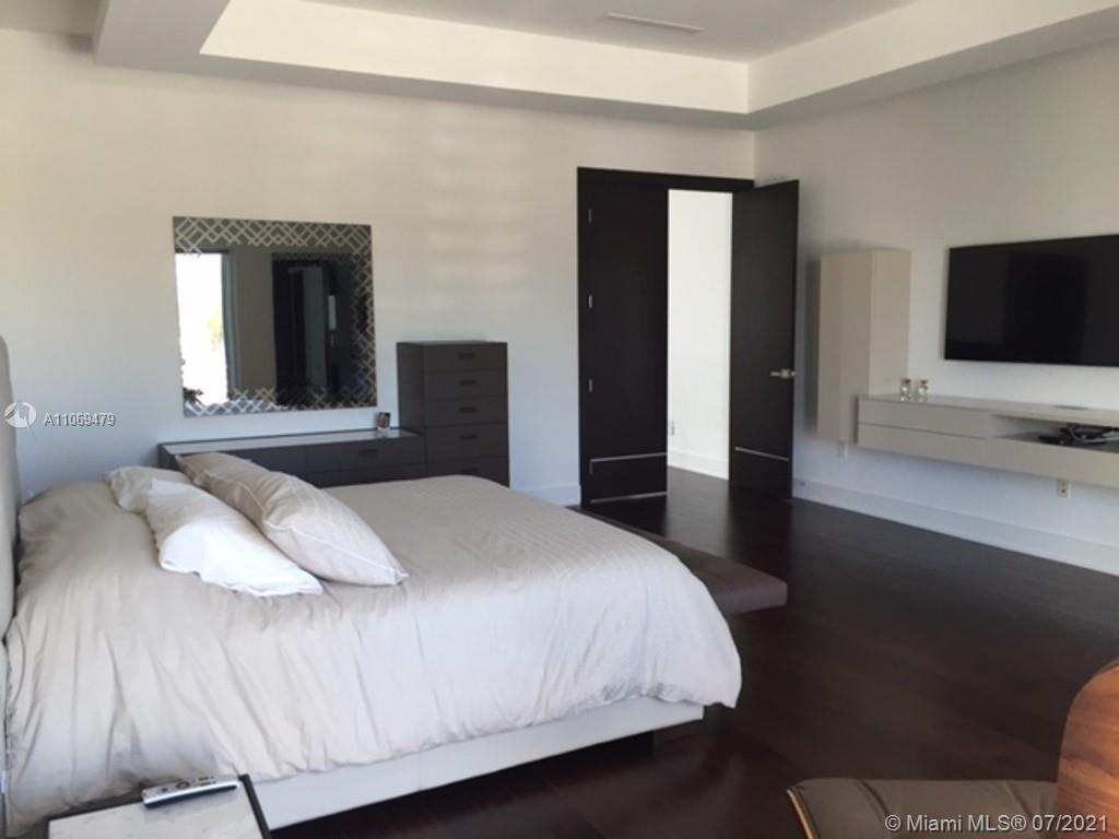 Oasis Park Square/Doral - Residential