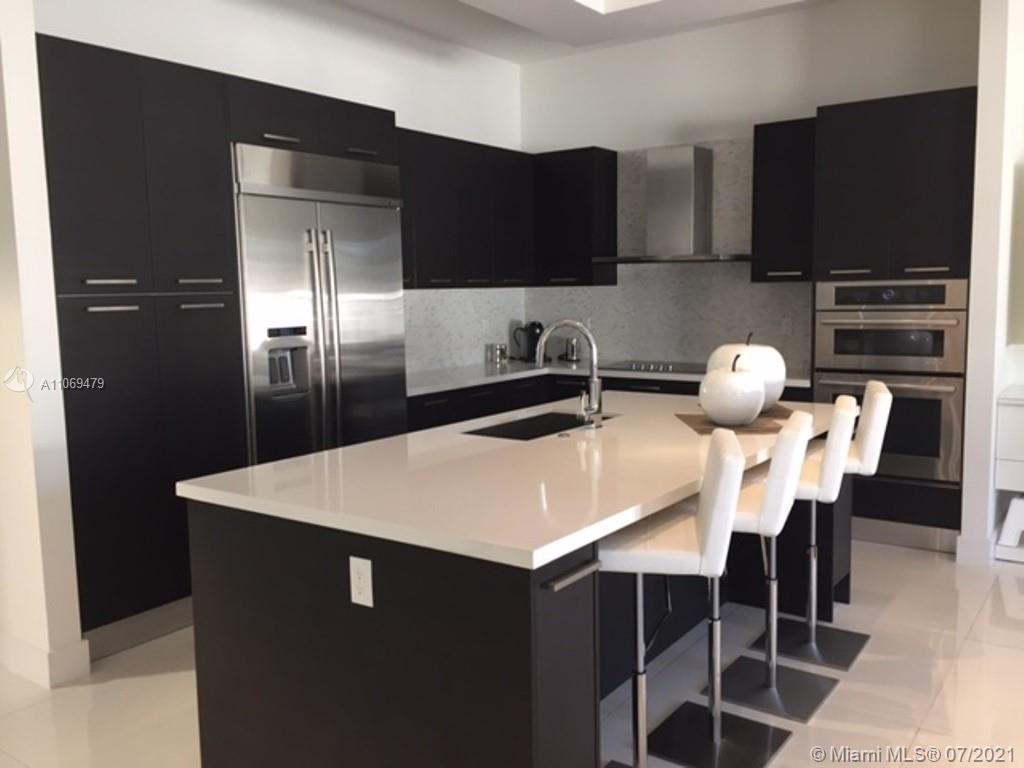 Oasis Park Square/Doral - Residential