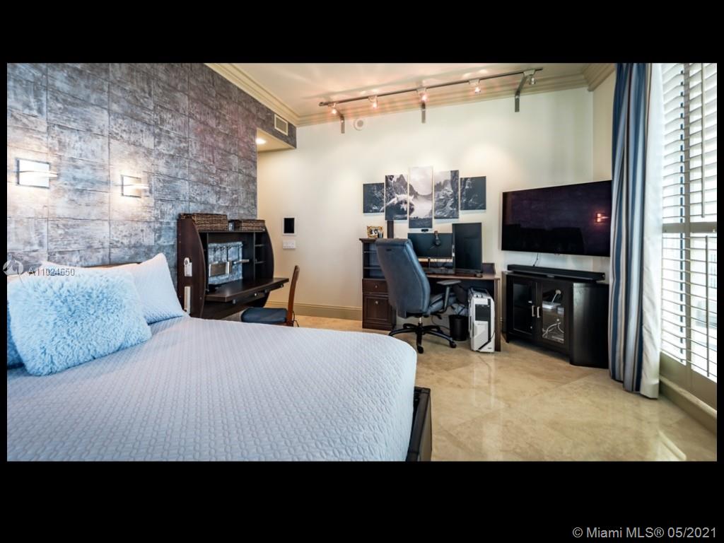 LAS OLAS GRAND CONDO - Residential