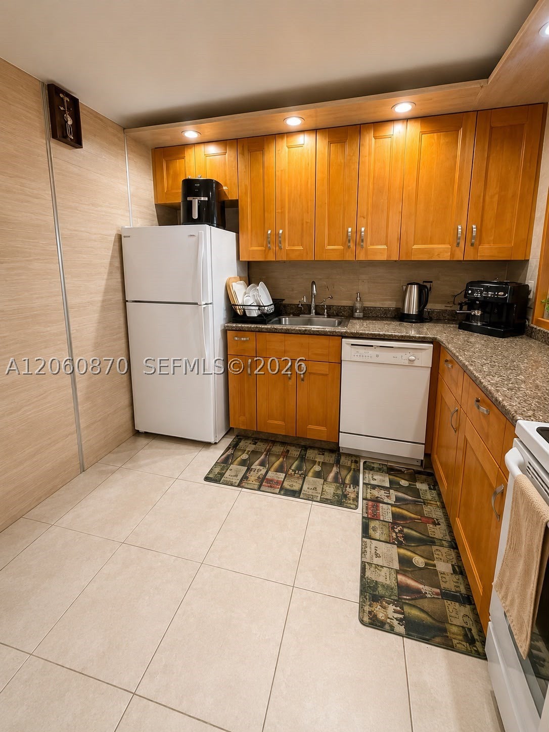 1000 Parkview Dr 505