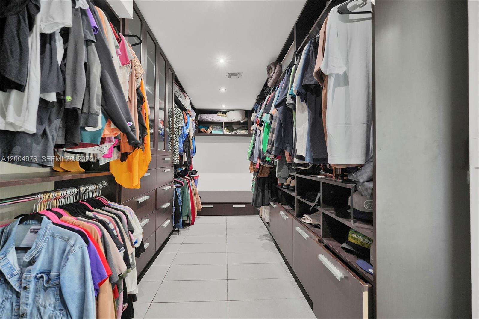 WEITZER SHAUNA MEADOWS SE - Residential