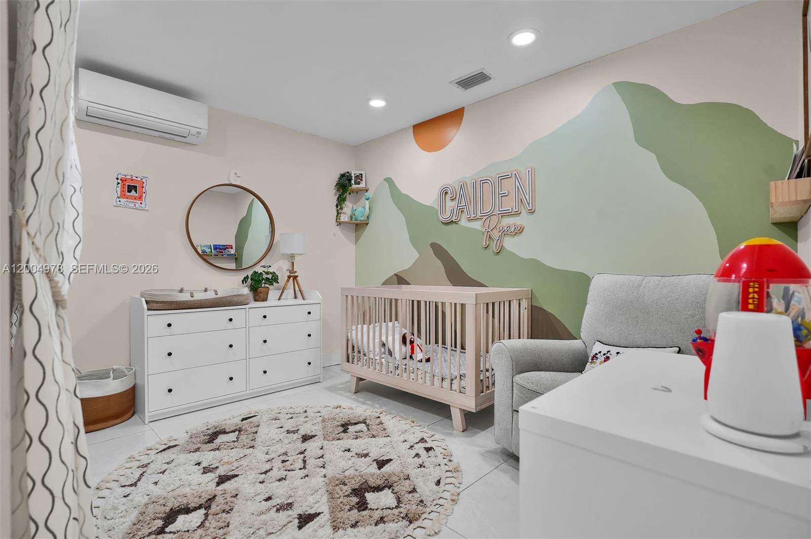 WEITZER SHAUNA MEADOWS SE - Residential