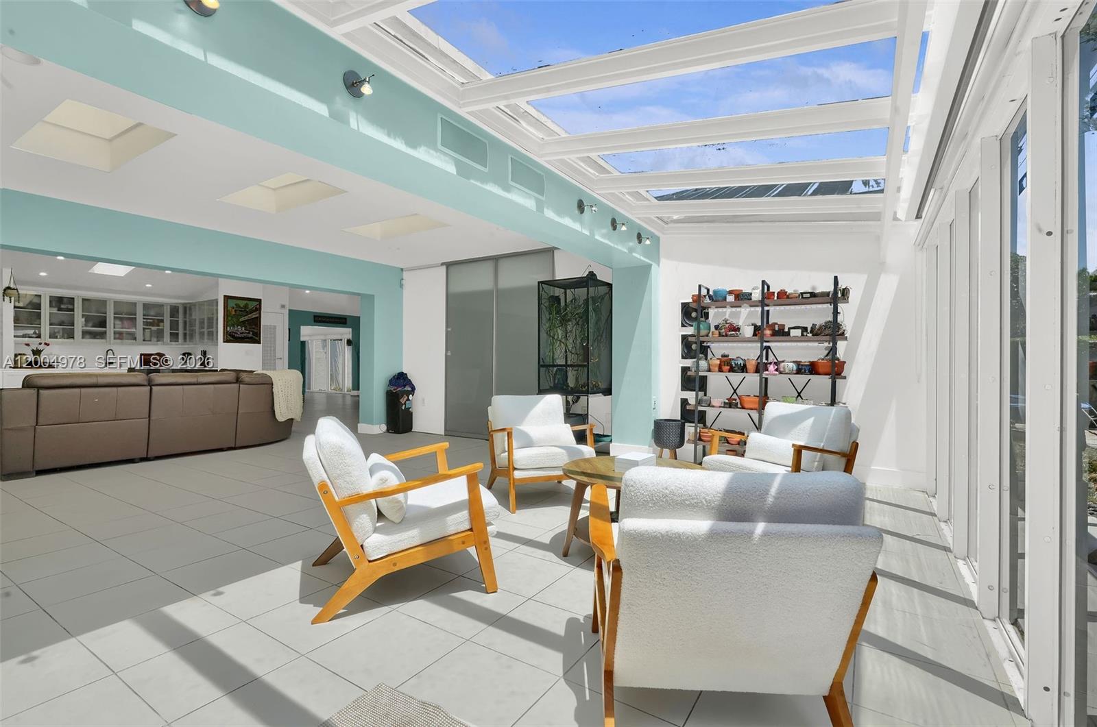 WEITZER SHAUNA MEADOWS SE - Residential