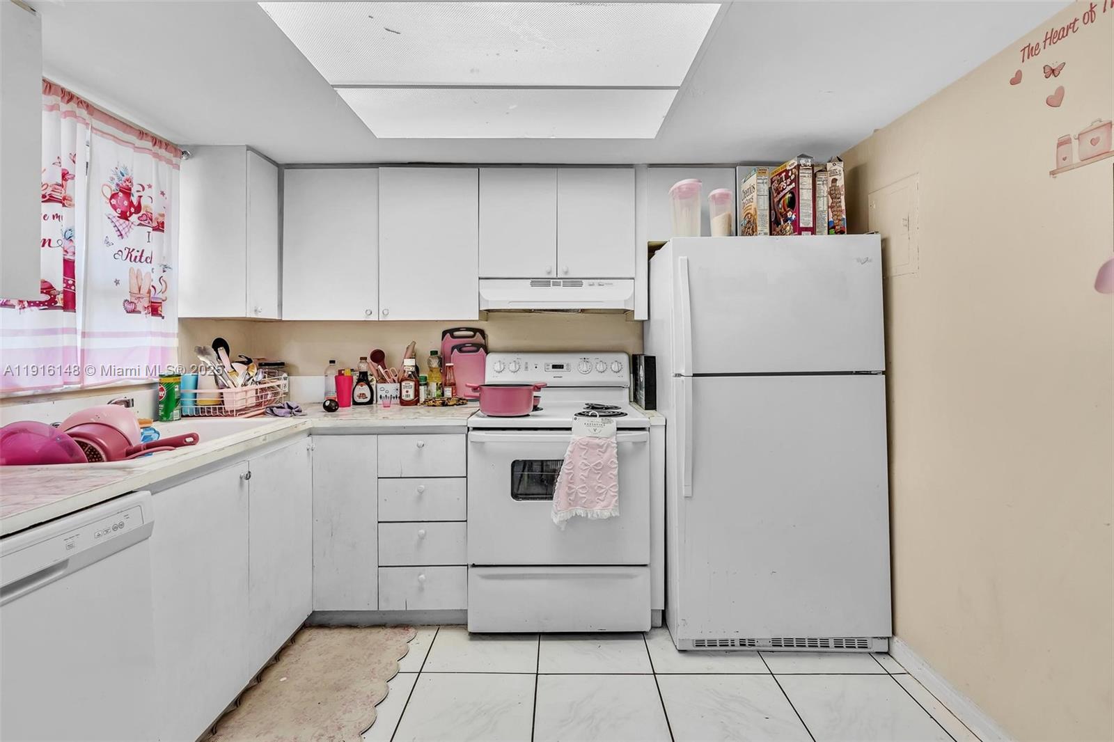 ROYAL OAKS TOWNHOUSE 5 CO - Residential