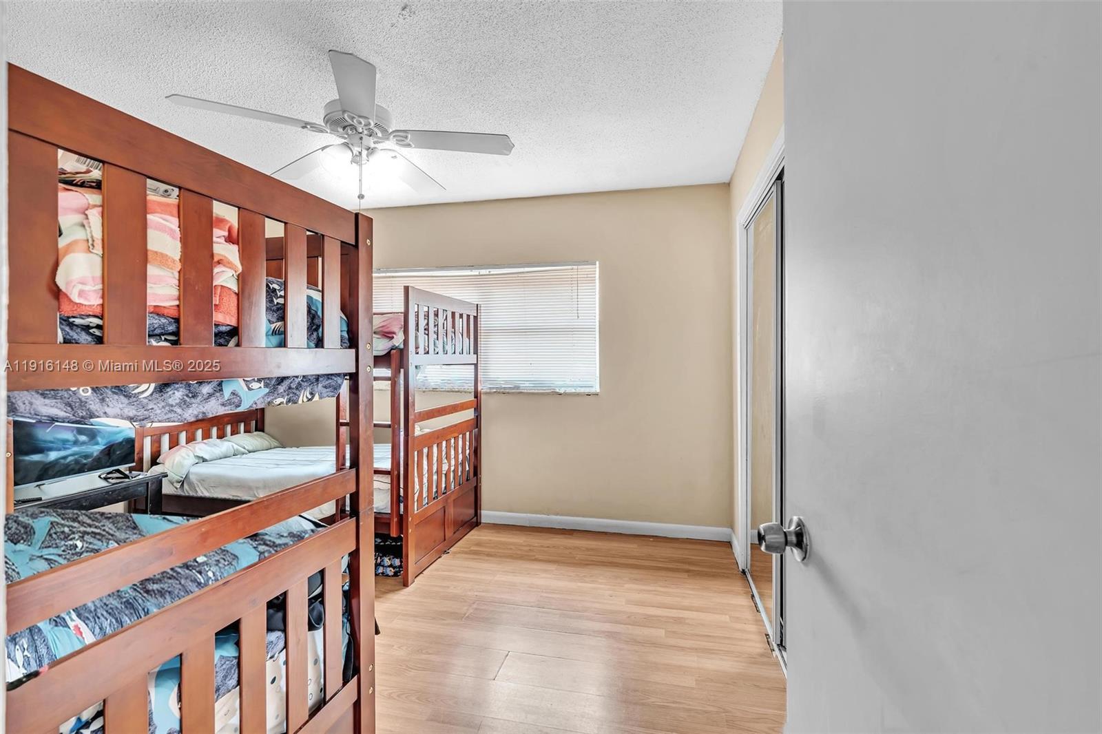 ROYAL OAKS TOWNHOUSE 5 CO - Residential