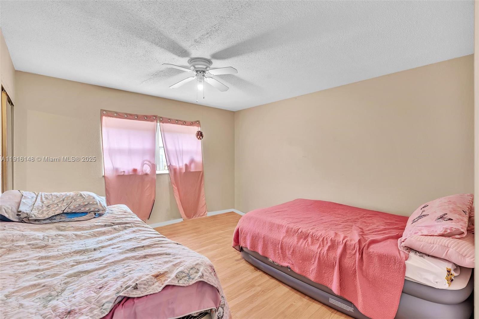 ROYAL OAKS TOWNHOUSE 5 CO - Residential