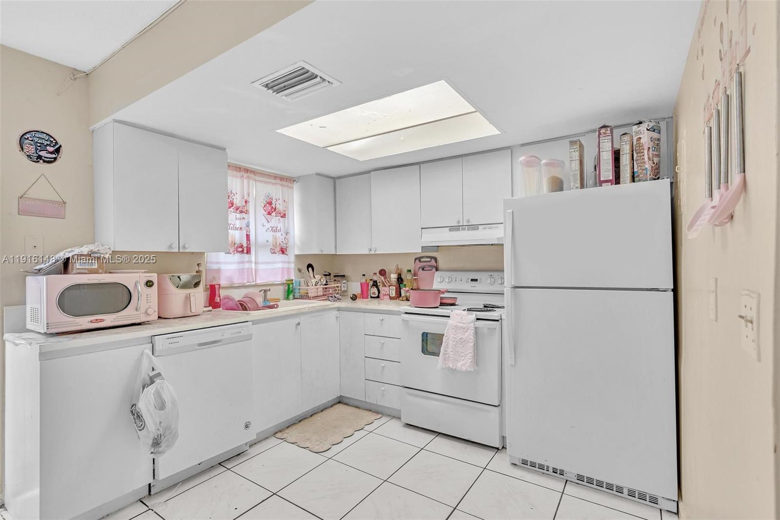 ROYAL OAKS TOWNHOUSE 5 CO - Residential