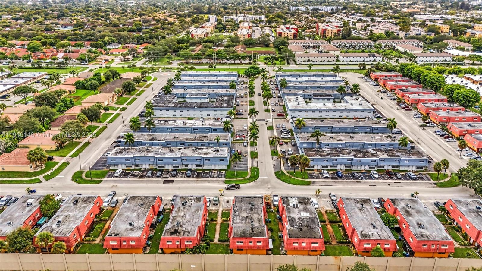 ROYAL OAKS TOWNHOUSE 5 CO - Residential