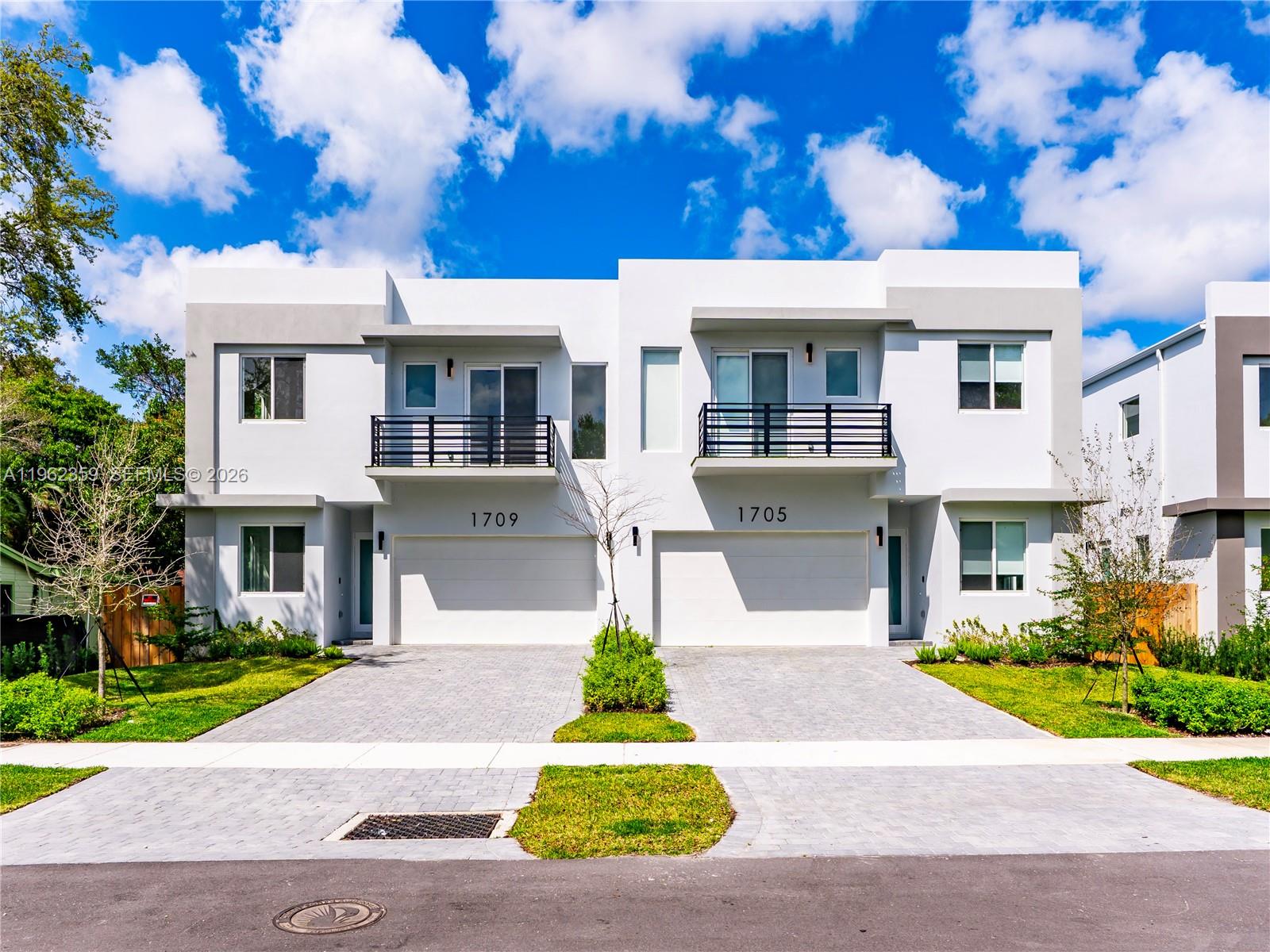 River Oak - Residential