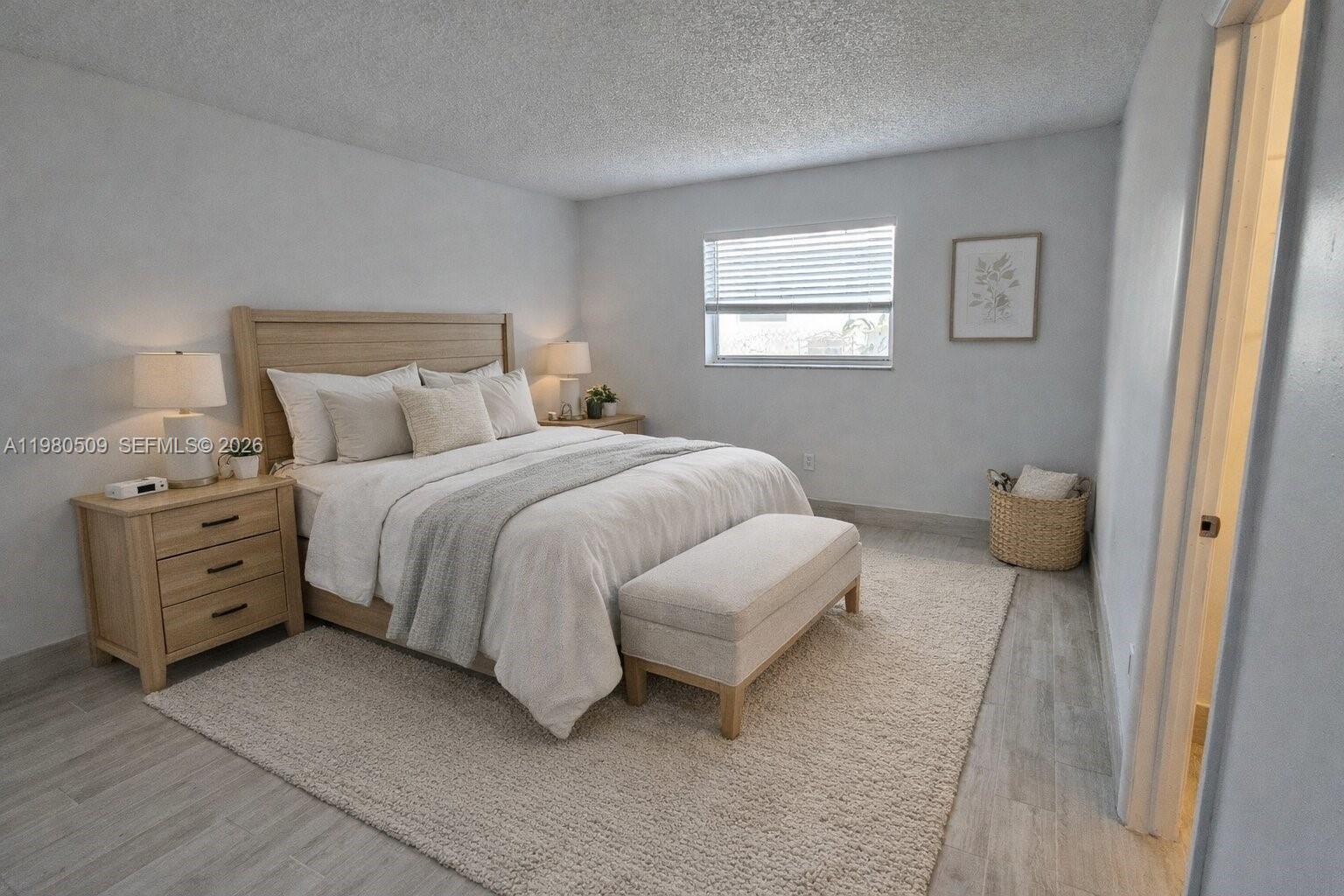 FIRST ADDITION TO CANAL G - Residential Lease