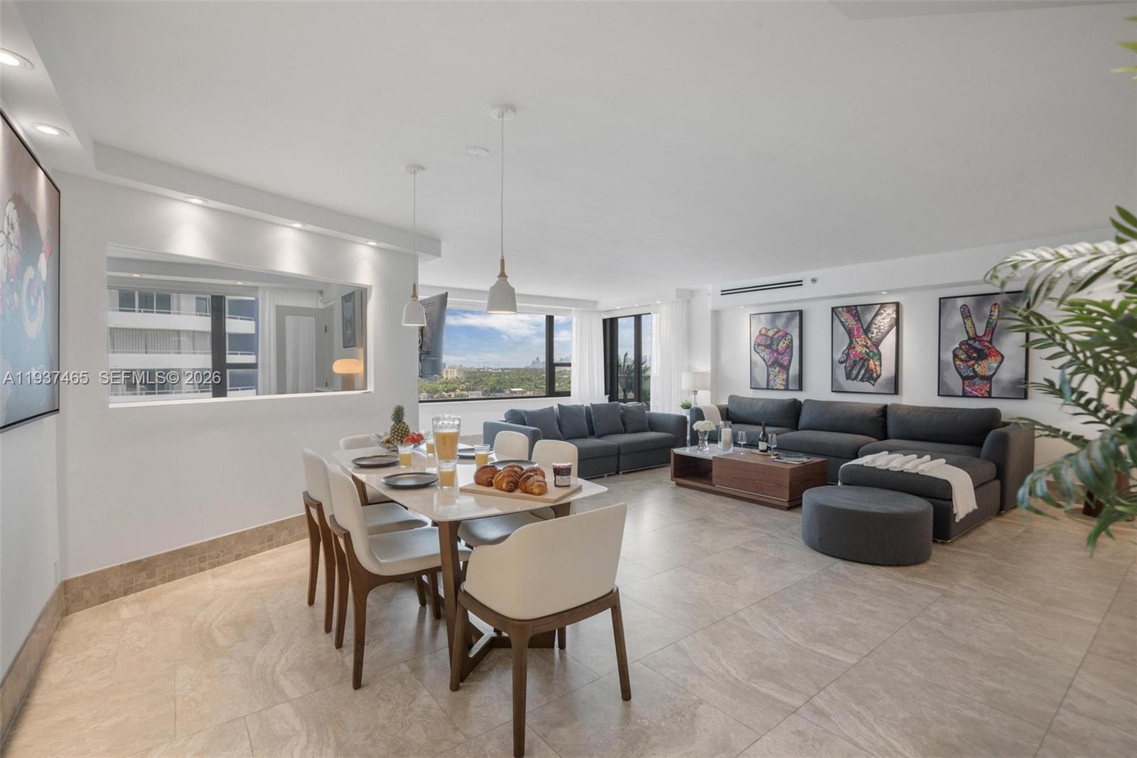 THE ALEXANDER CONDO - Residential