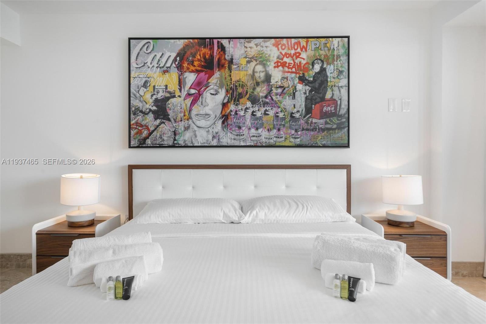 THE ALEXANDER CONDO - Residential