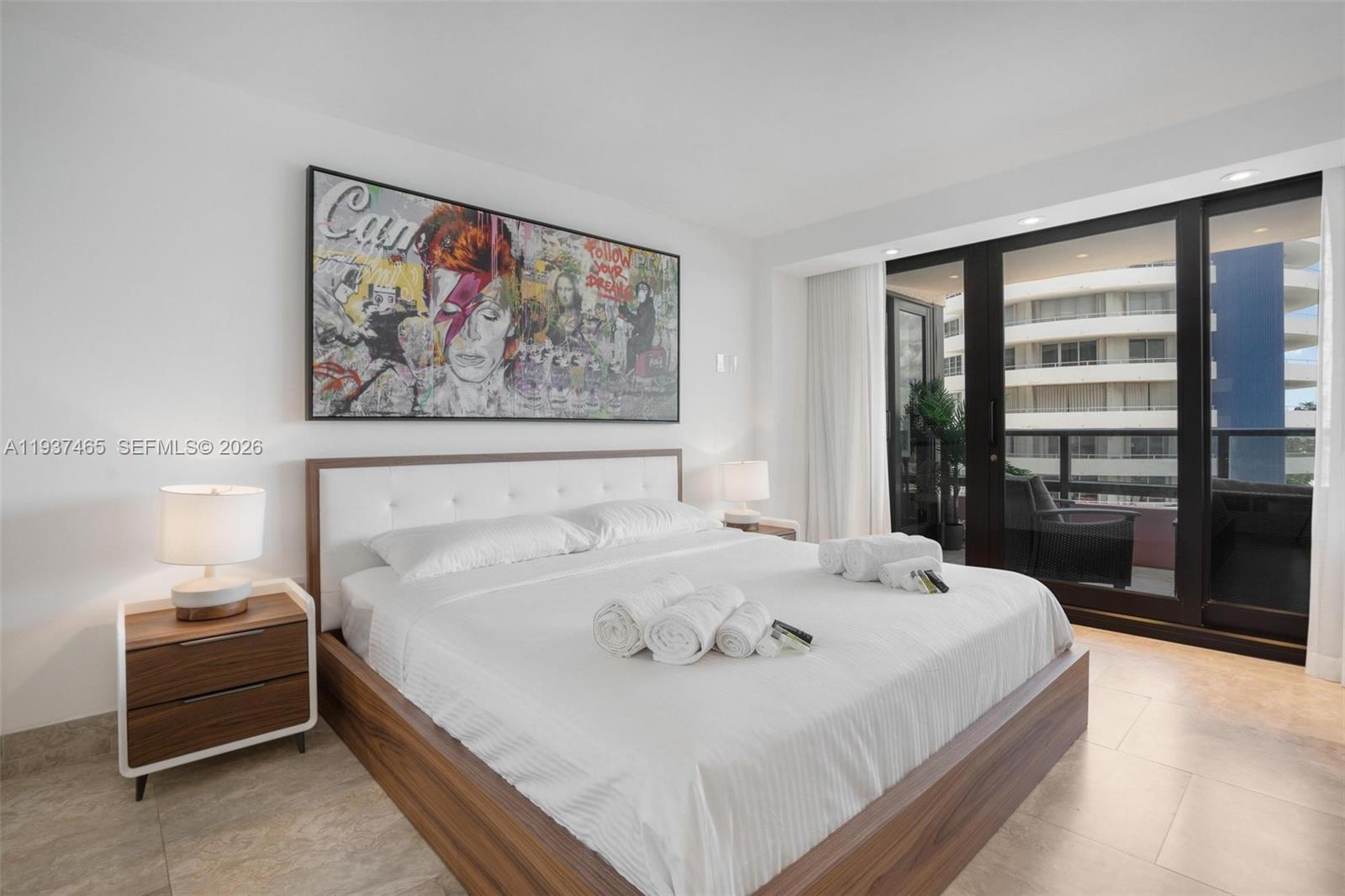 THE ALEXANDER CONDO - Residential