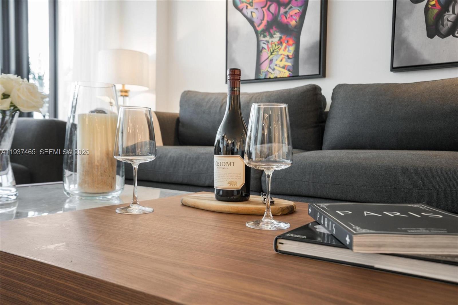 THE ALEXANDER CONDO - Residential