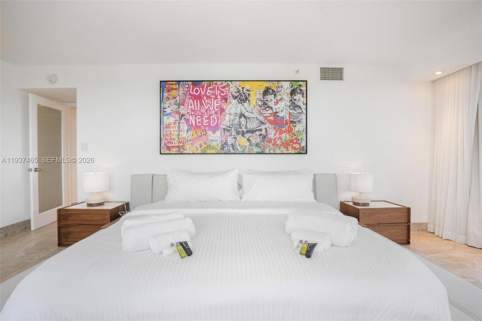 THE ALEXANDER CONDO - Residential